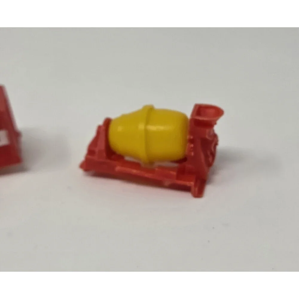 Vintage Motor Force Diecast Truck Lot 4pc Gasoline Milk Refrigeration Cement